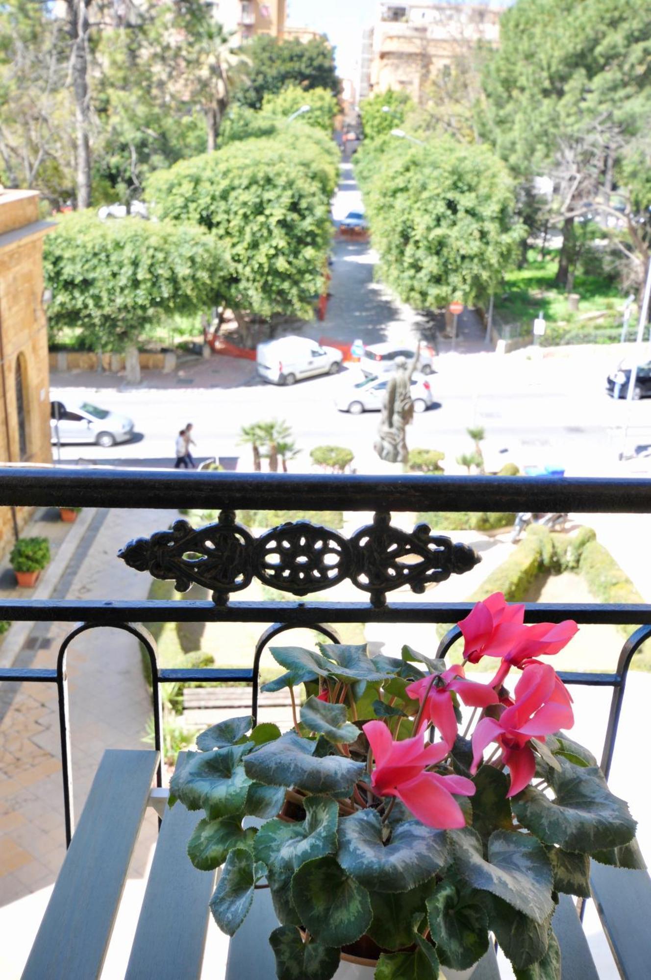 Agrigento Luxury Suite Kandinskij Luaran gambar